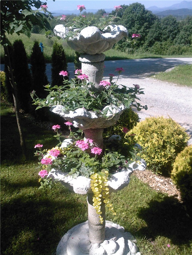 cvjetna fontana