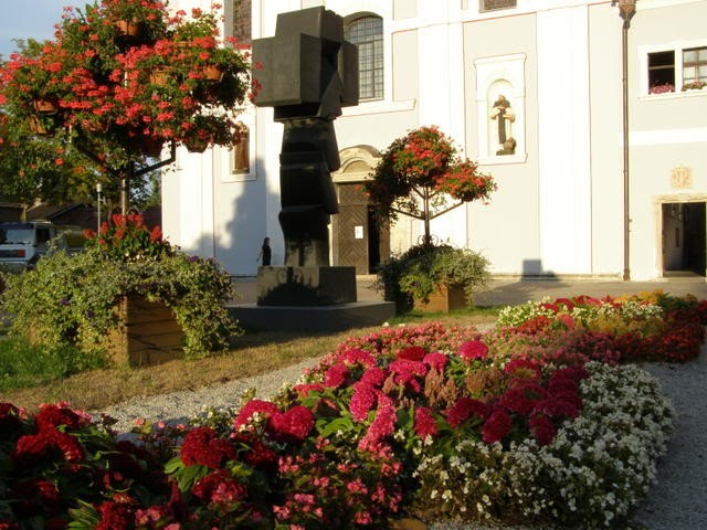 Samostan